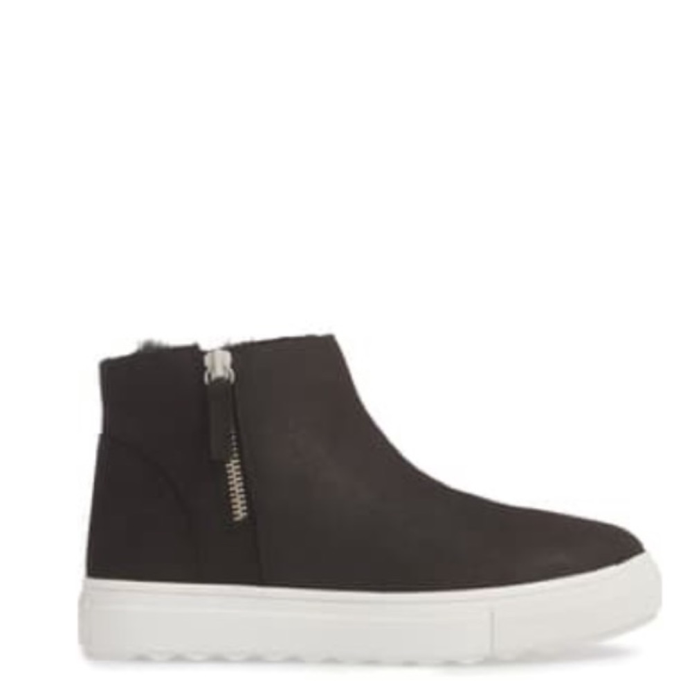 NWOT J/Slides Poppy Waterproof Bootie 8